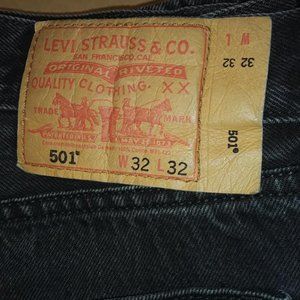 Black Levi's 501 32/32